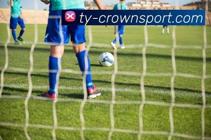 皇冠足球APP 体育赛事宣传图